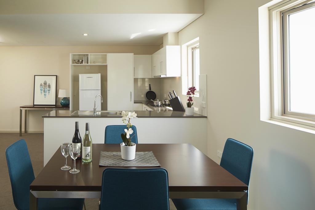 Baileys Serviced Apartments Perth Exterior foto