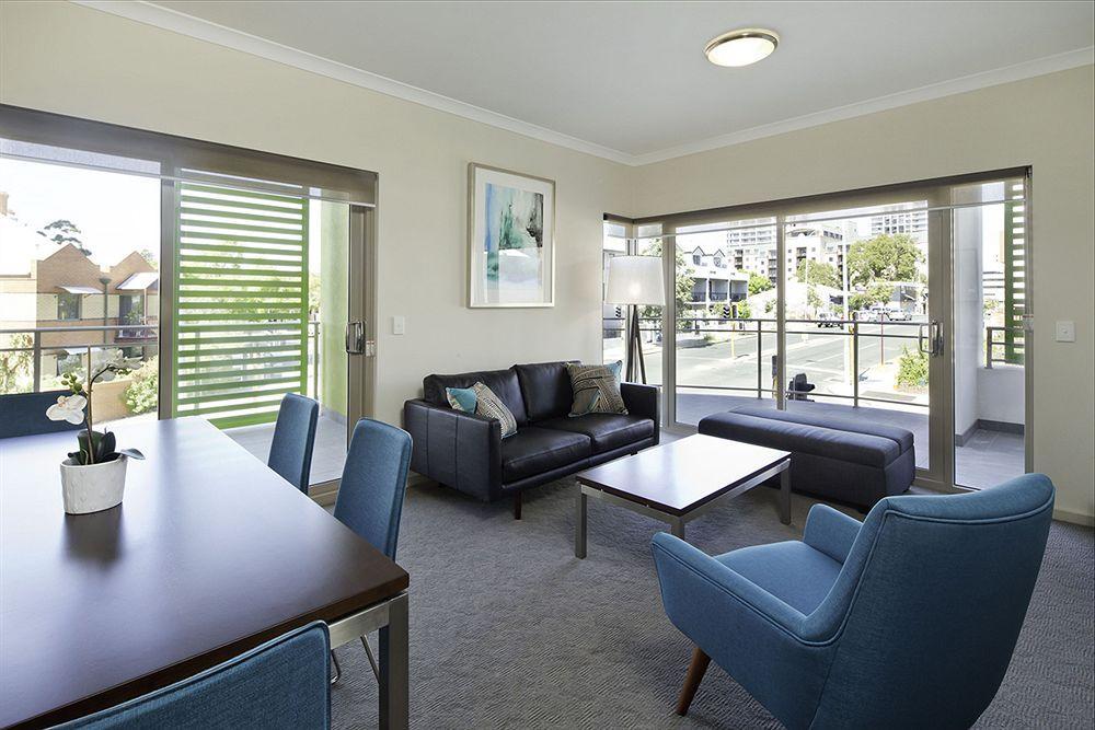 Baileys Serviced Apartments Perth Exterior foto